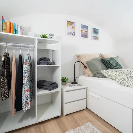 Apartment Kalvin Klein